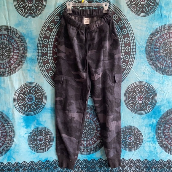 PINK Cargo Camo Sweatpants - Picture 2 of 4